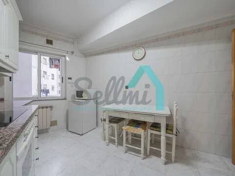 Wohnung 101 m² in Oviedo
