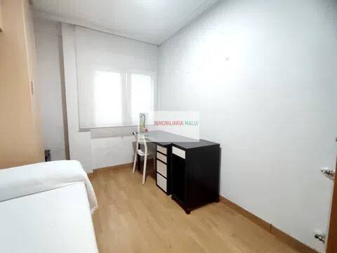 Appartamento 98 m² a Oviedo