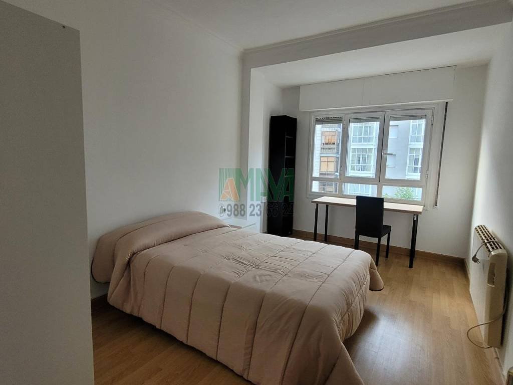 Piso de 120 m² en Ourense