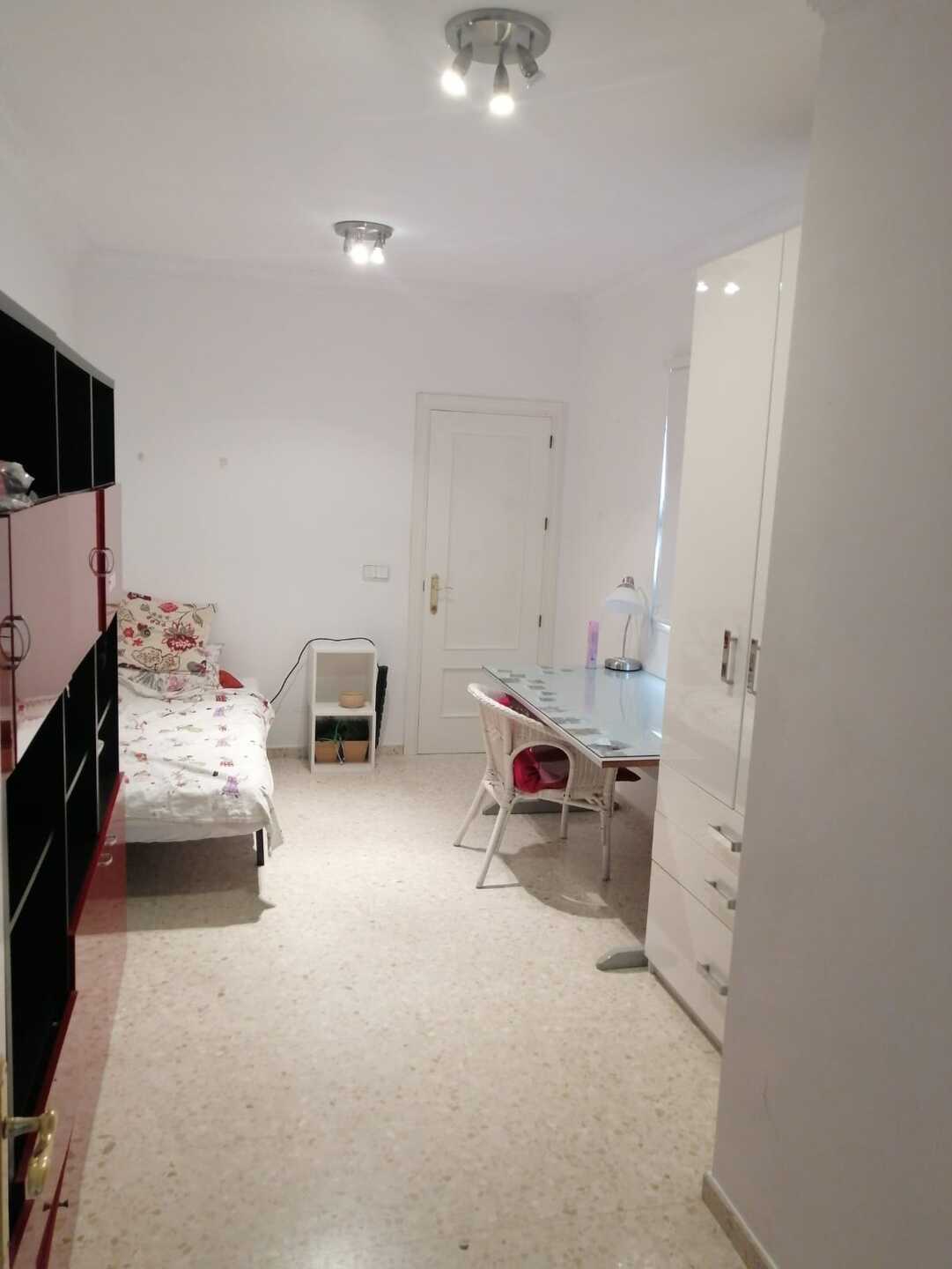 Piso de 140 m² en Osuna