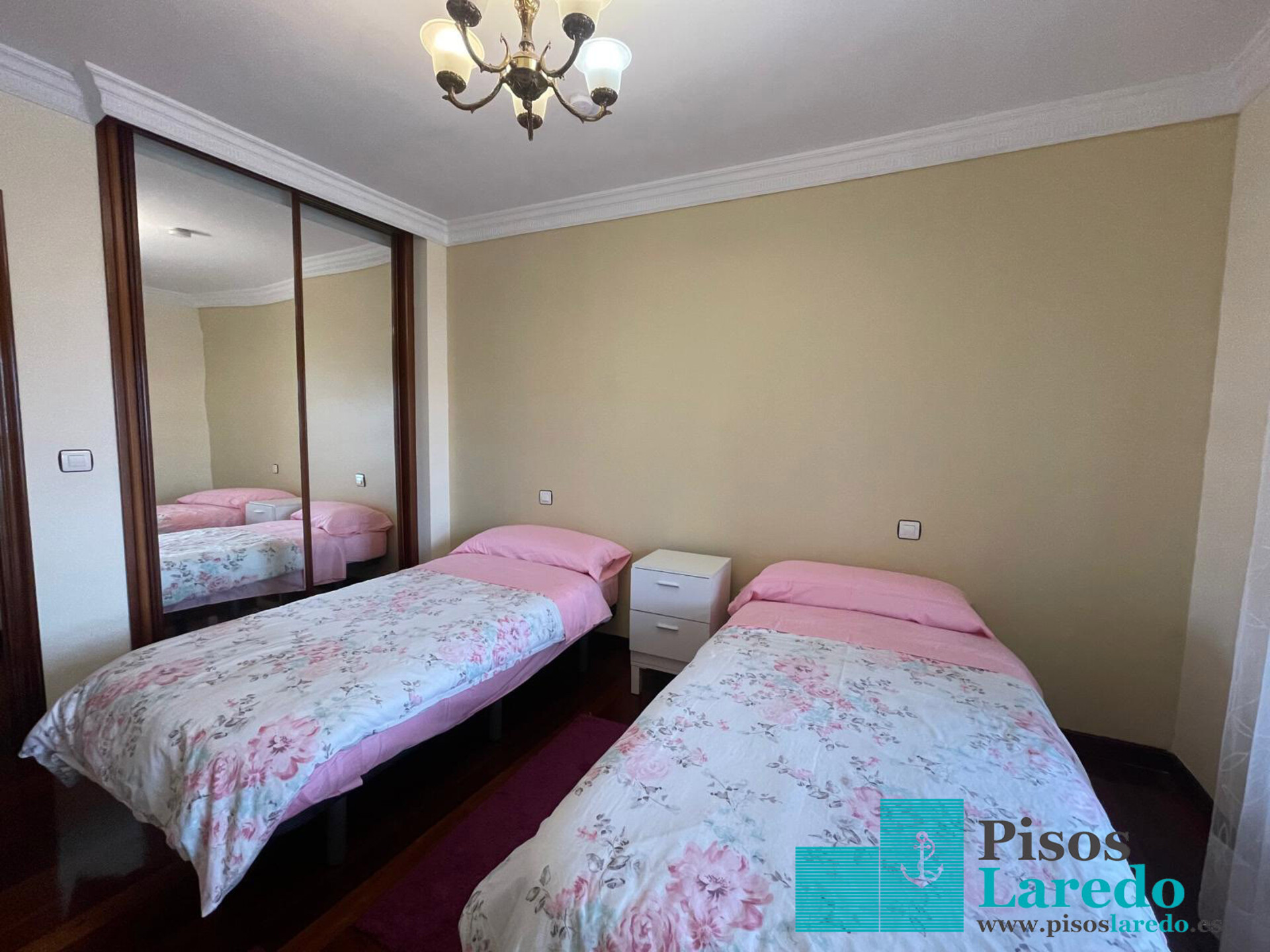 Piso de 95 m² en Colindres