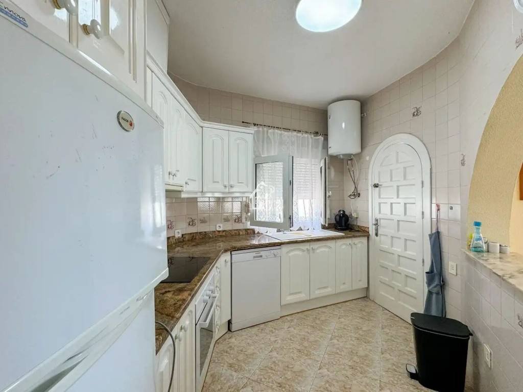 Casa de 250 m² a Oriola
