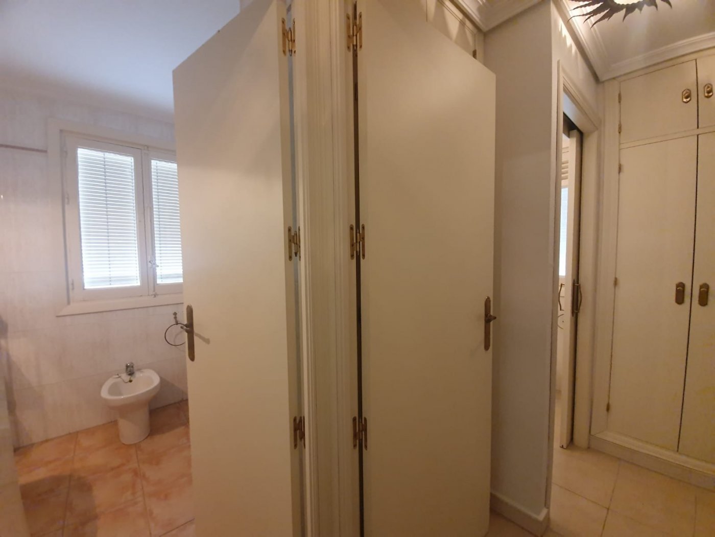 Pis de 80 m² a Algesires