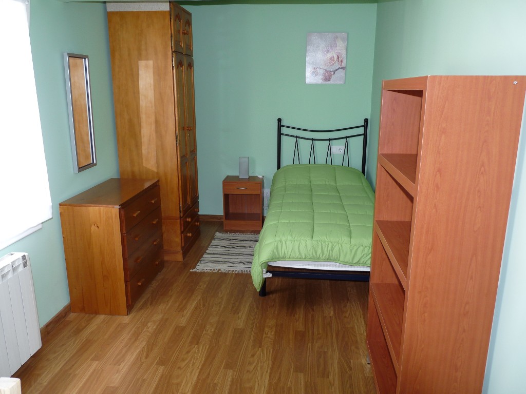 Habitación 80 m², Oviedo