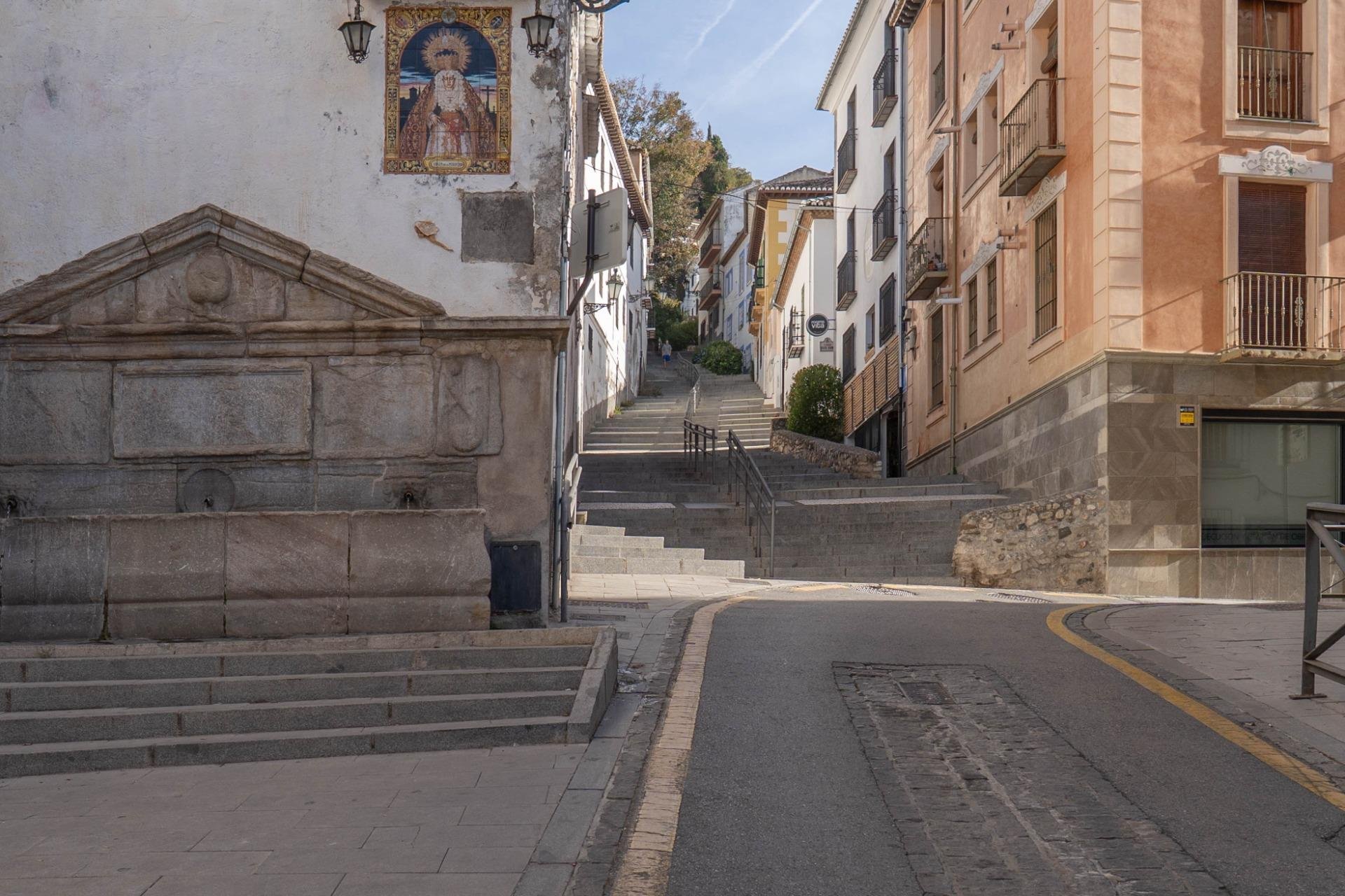 Piso de 84 m² en Granada