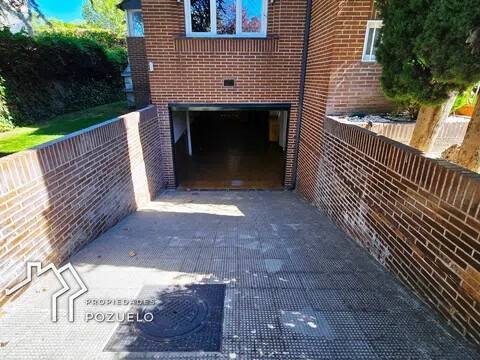 Maison 370 m² à Pozuelo de Alarcón