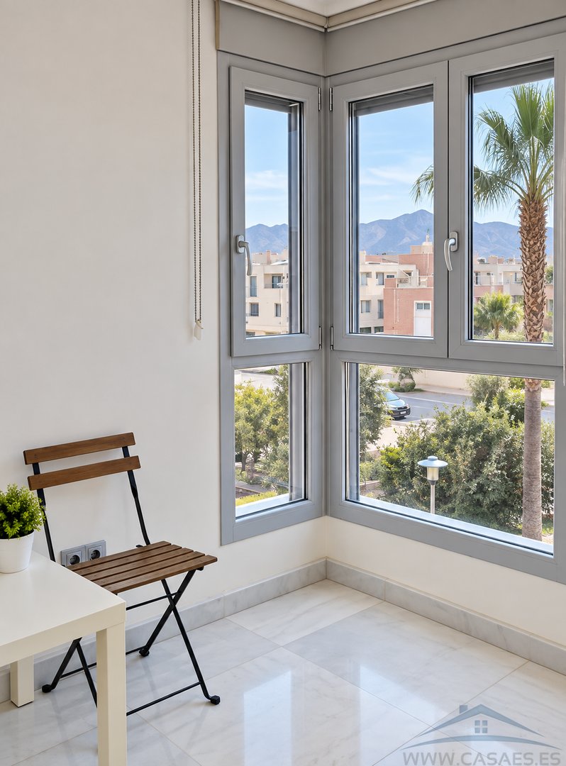 Piso de 100 m² en Almería