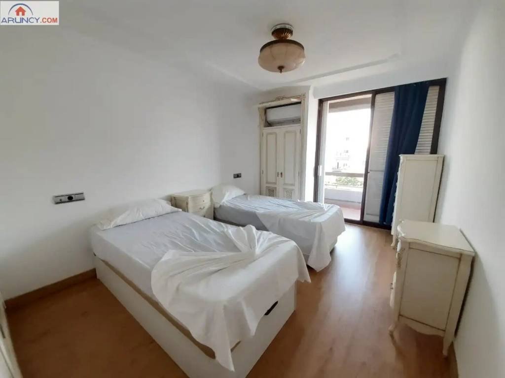 Piso de 120 m² en Sevilla