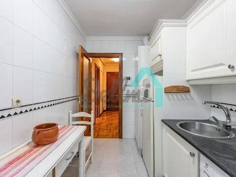 Piso de 55 m² en Oviedo