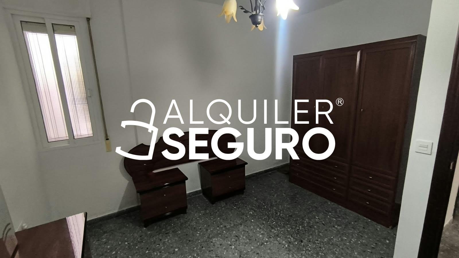 Piso de 60 m² en Sevilla