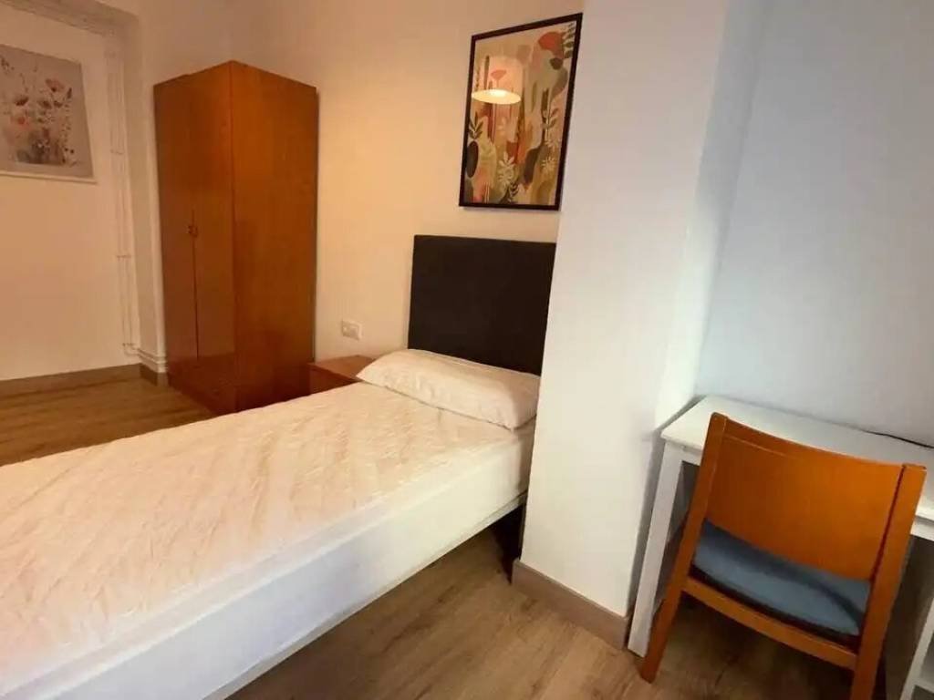 Piso de 95 m² en Ourense