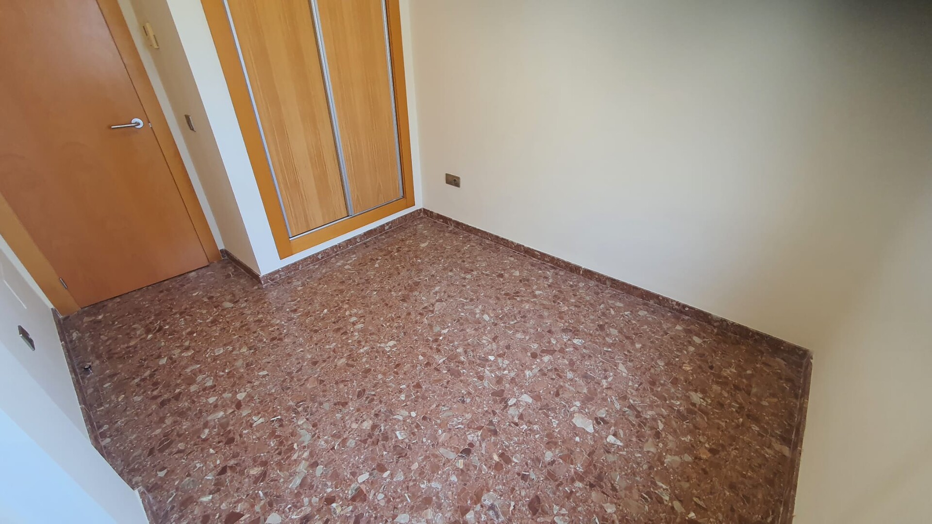 Pis de 81 m² a Almeria