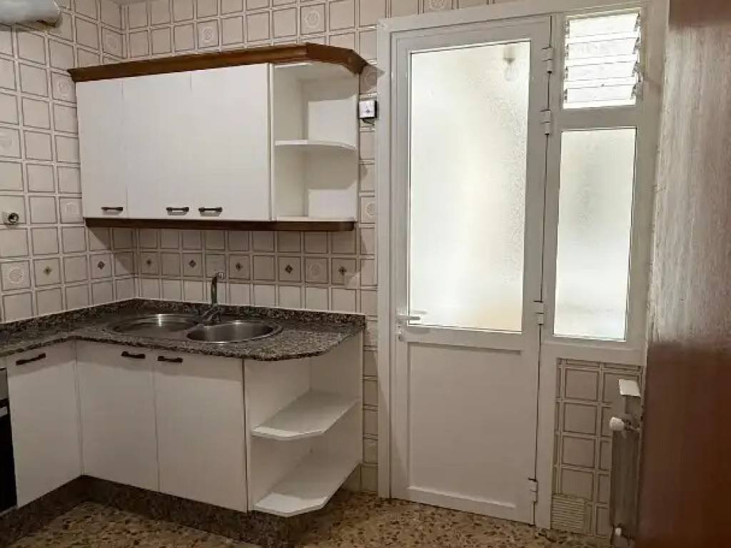 Piso de 100 m² en Pontevedra