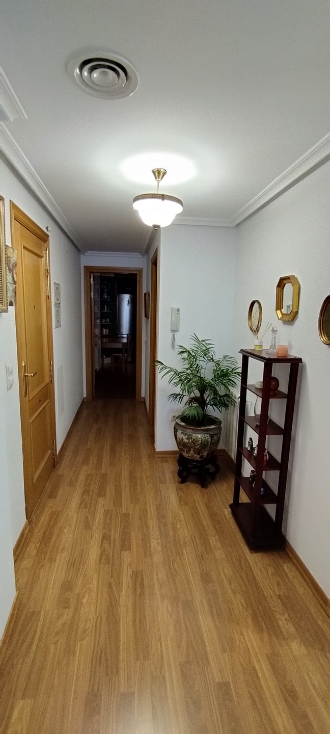 Piso de 121 m² en Linares