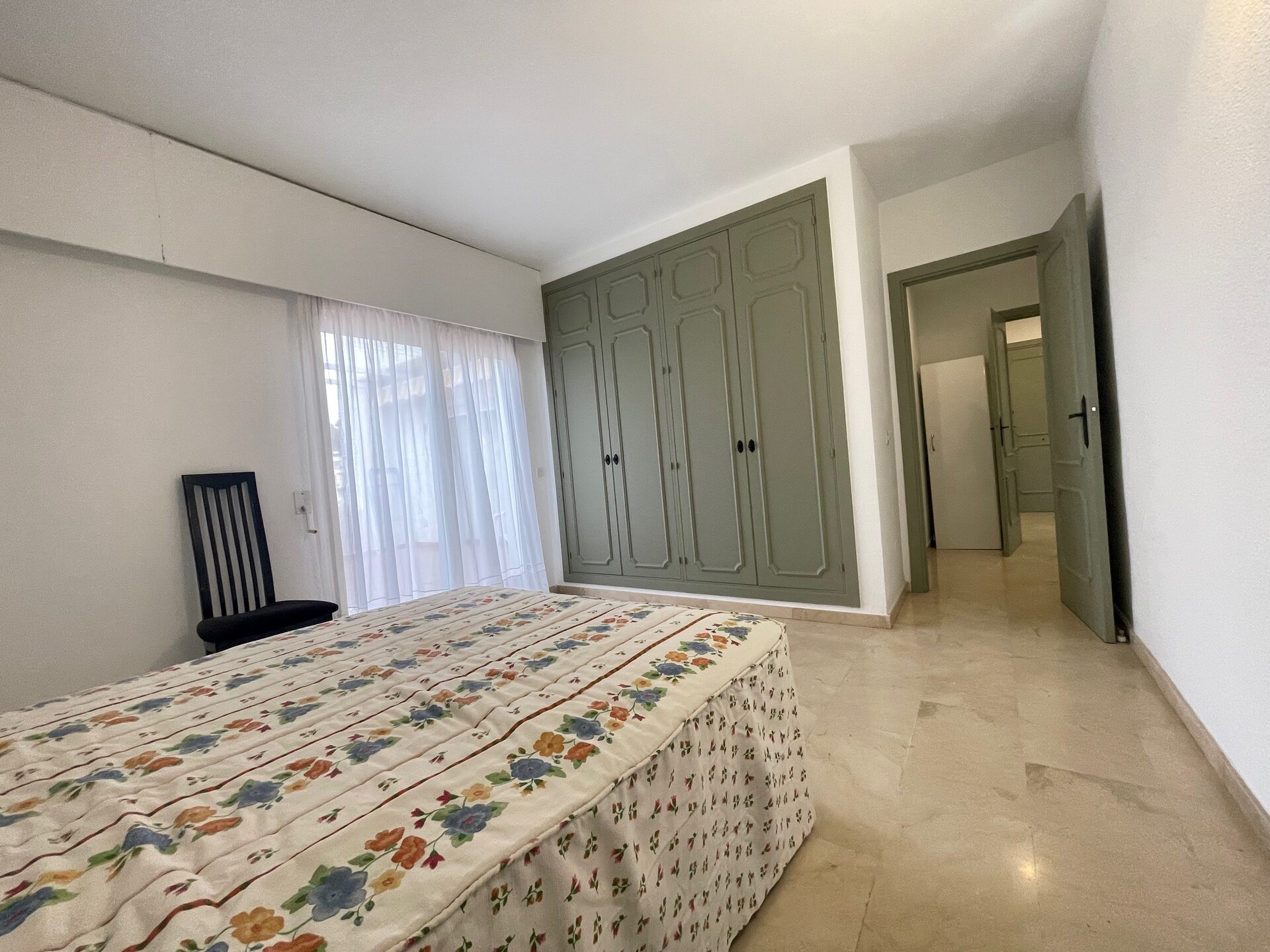 Квартира 95 м² у Estepona