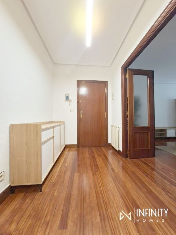 Wohnung 95 m² in Bilbao