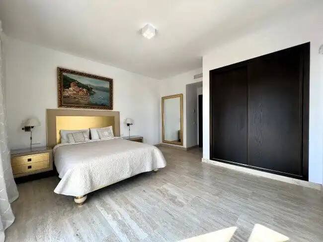 Casa de 640 m² en Manilva