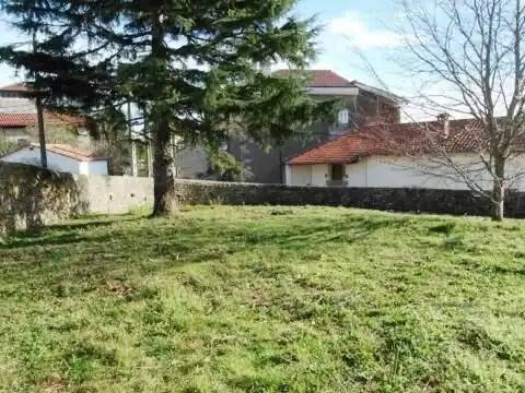 Pis de 1372 m² a Reocín