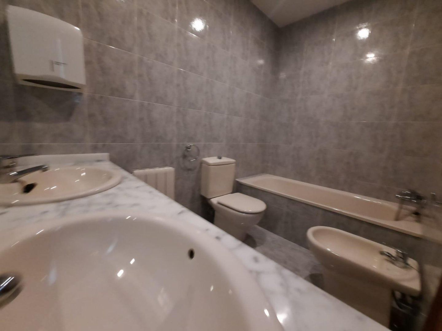 Piso de 139 m² en Granada