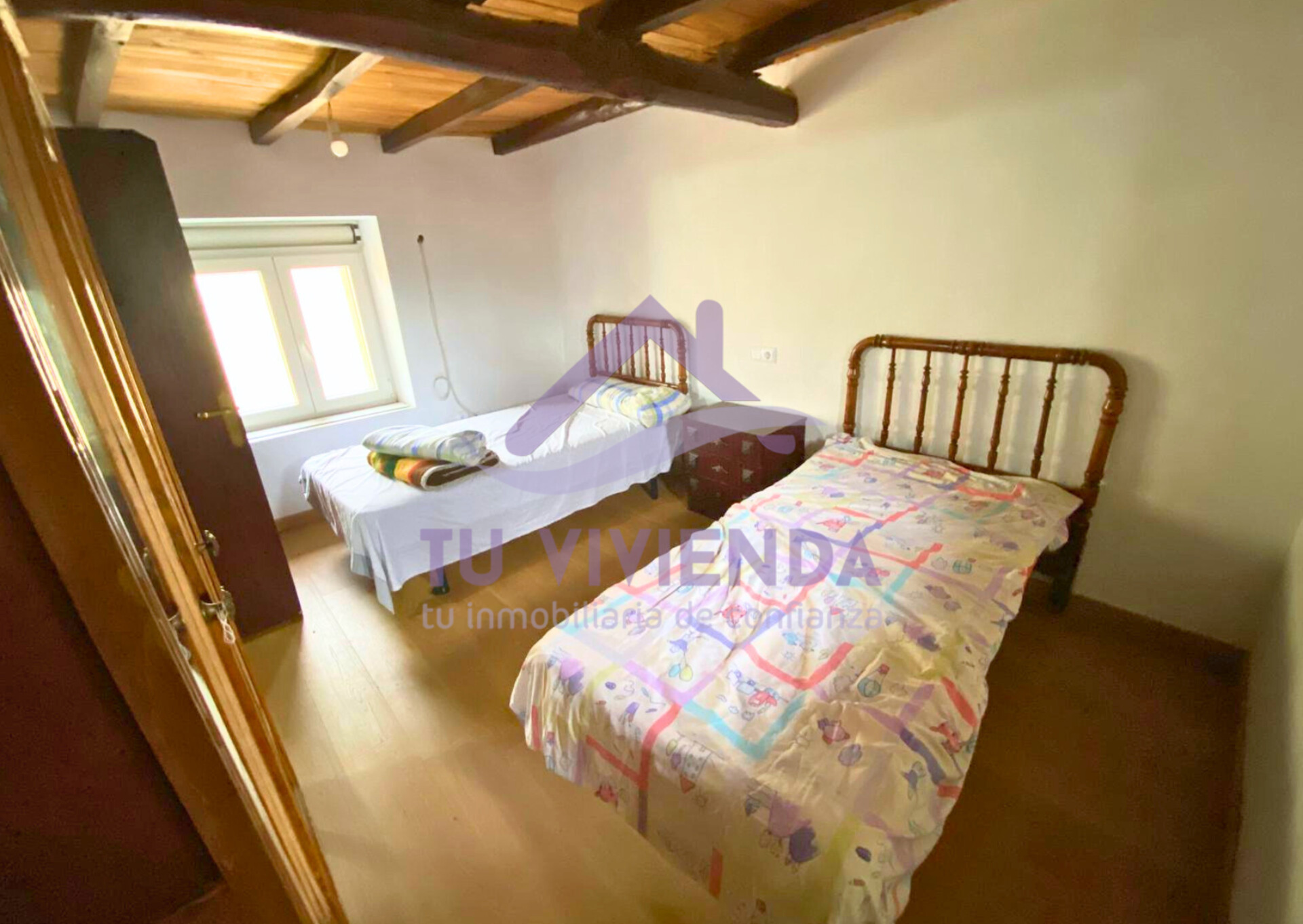 Casa de 250 m² en Saldaña