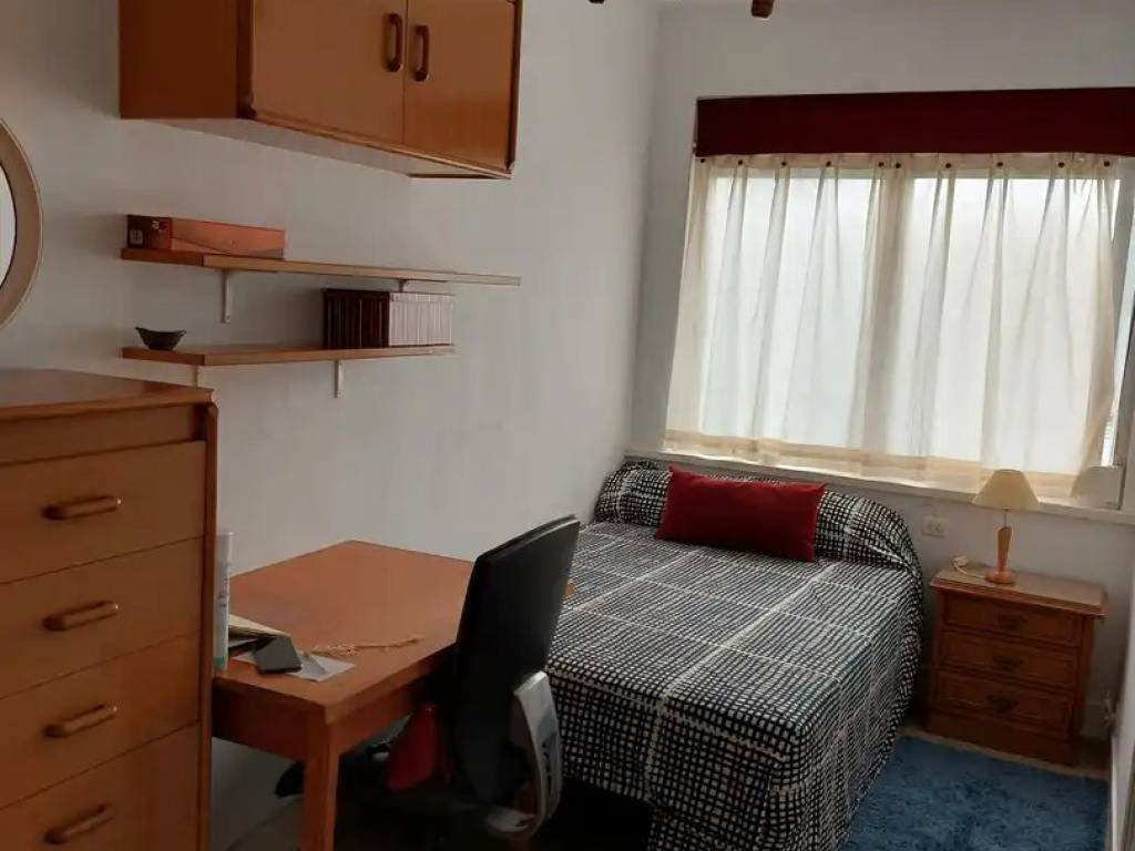 Wohnung 85 m² in Santiago de Compostela