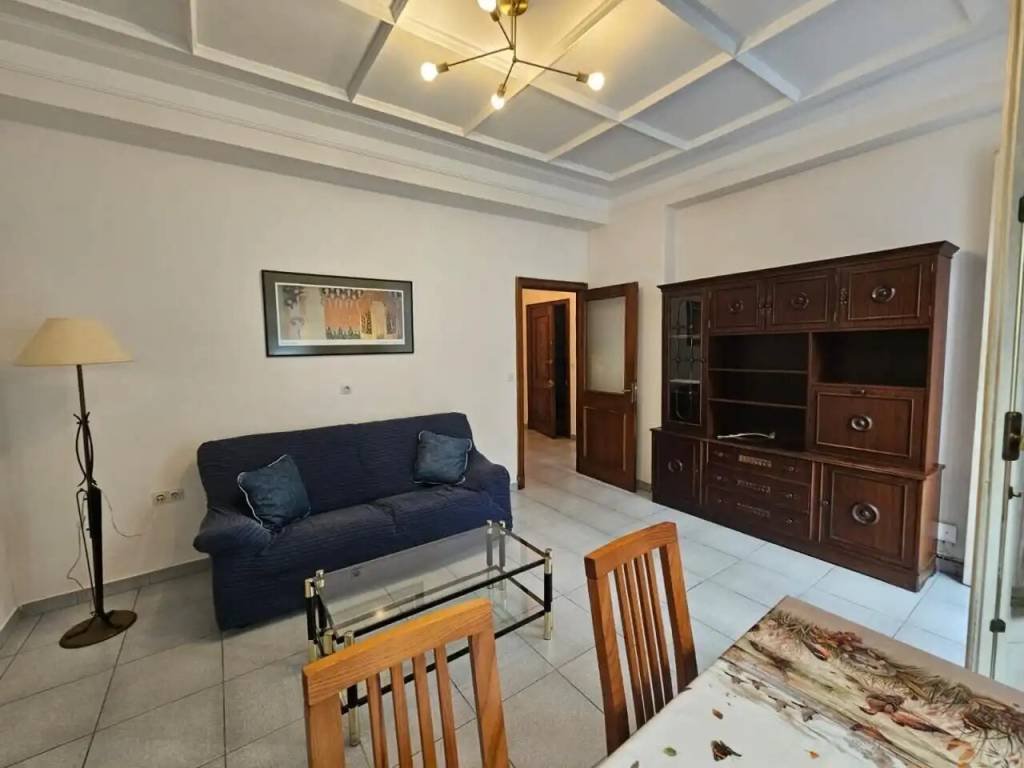 Piso de 65 m² en Ourense