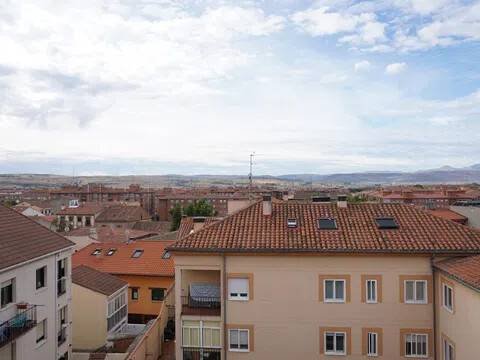 Habitació de lloguer, Àvila