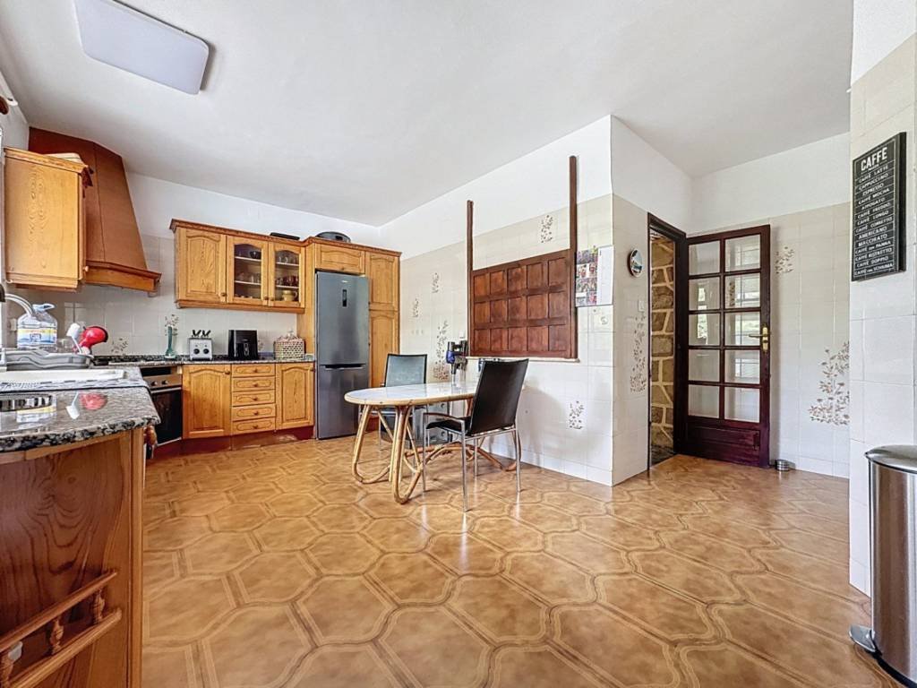 Casa de 200 m² a l'Alfàs del Pi