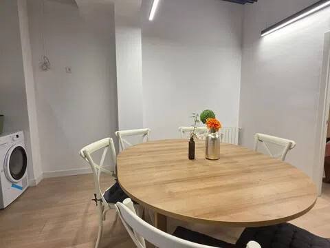 Habitación 200 m², Madrid