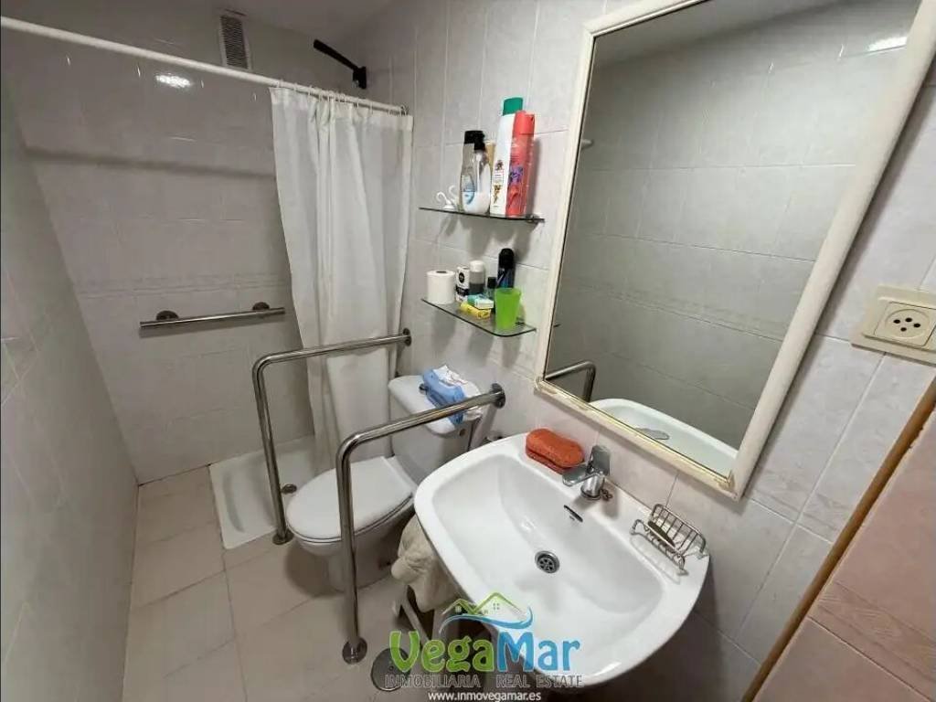 Wohnung 70 m² in Almuñécar