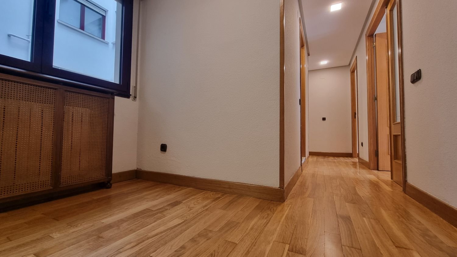 Piso de 80 m² en Oviedo