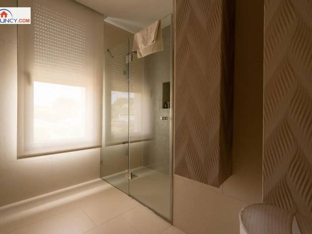 Casa de 372 m² en Dos Hermanas