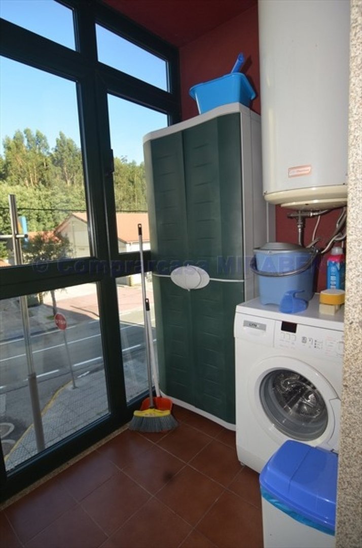 Piso de 90 m² en Boiro