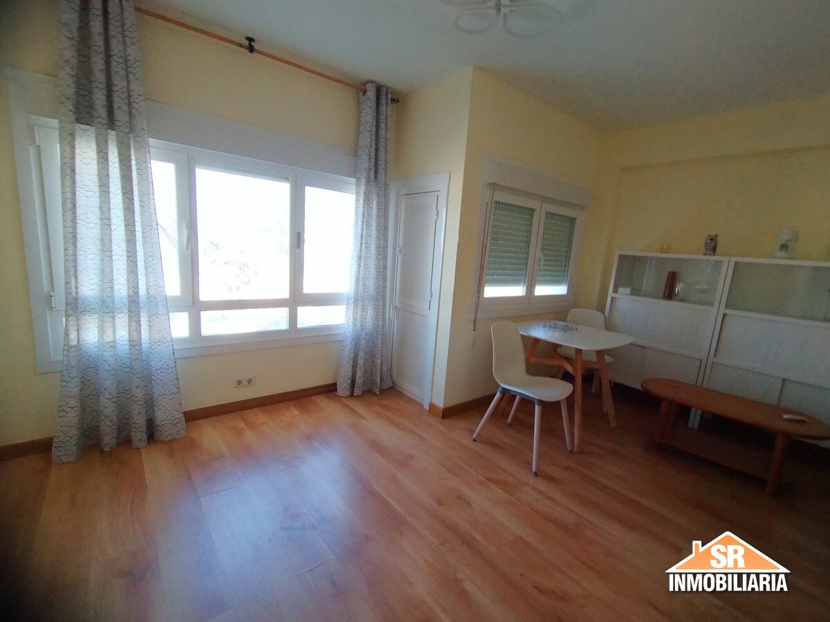 Piso de 78 m² en Oleiros