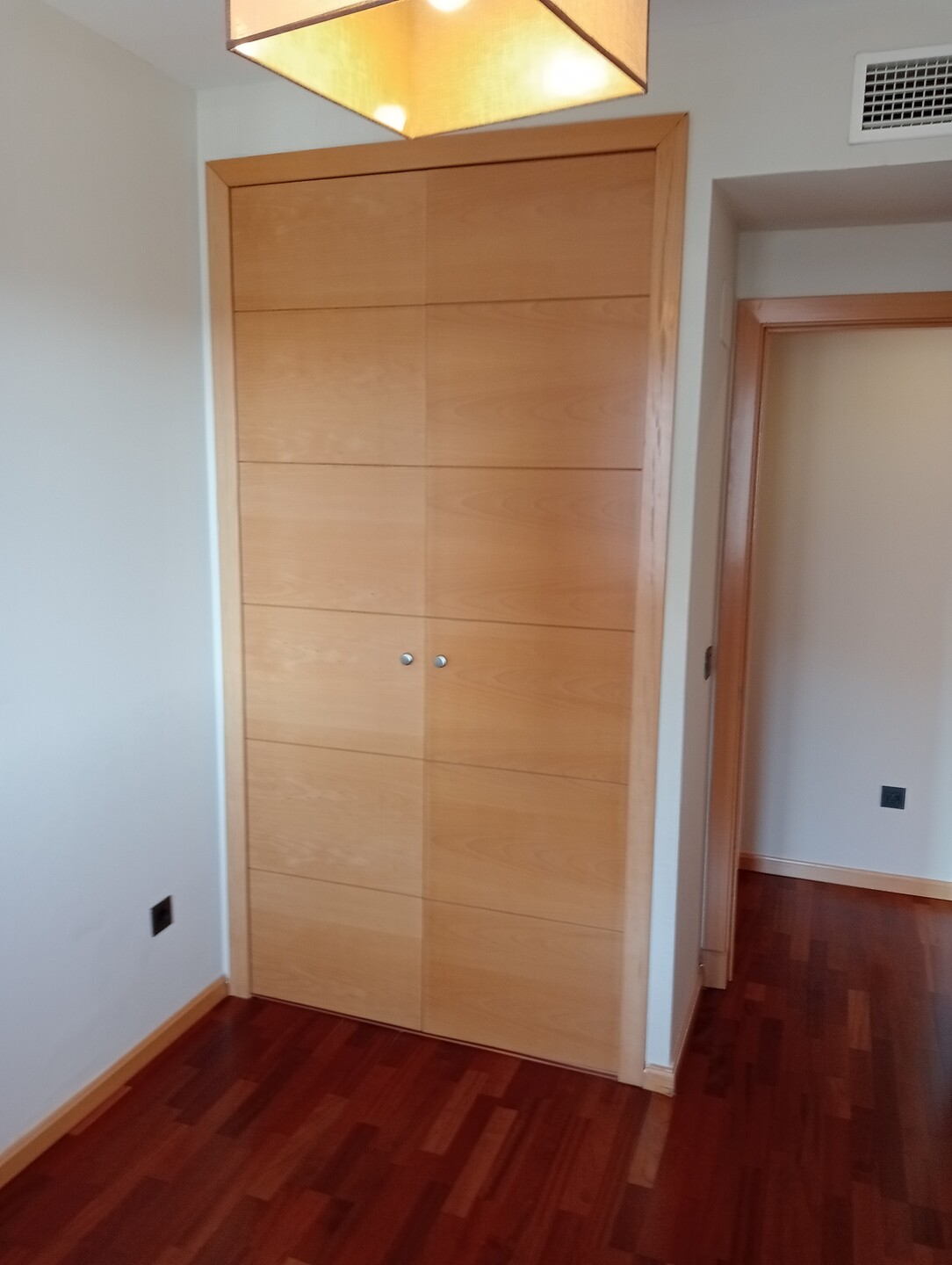 Pis de 75 m² a Còrdova