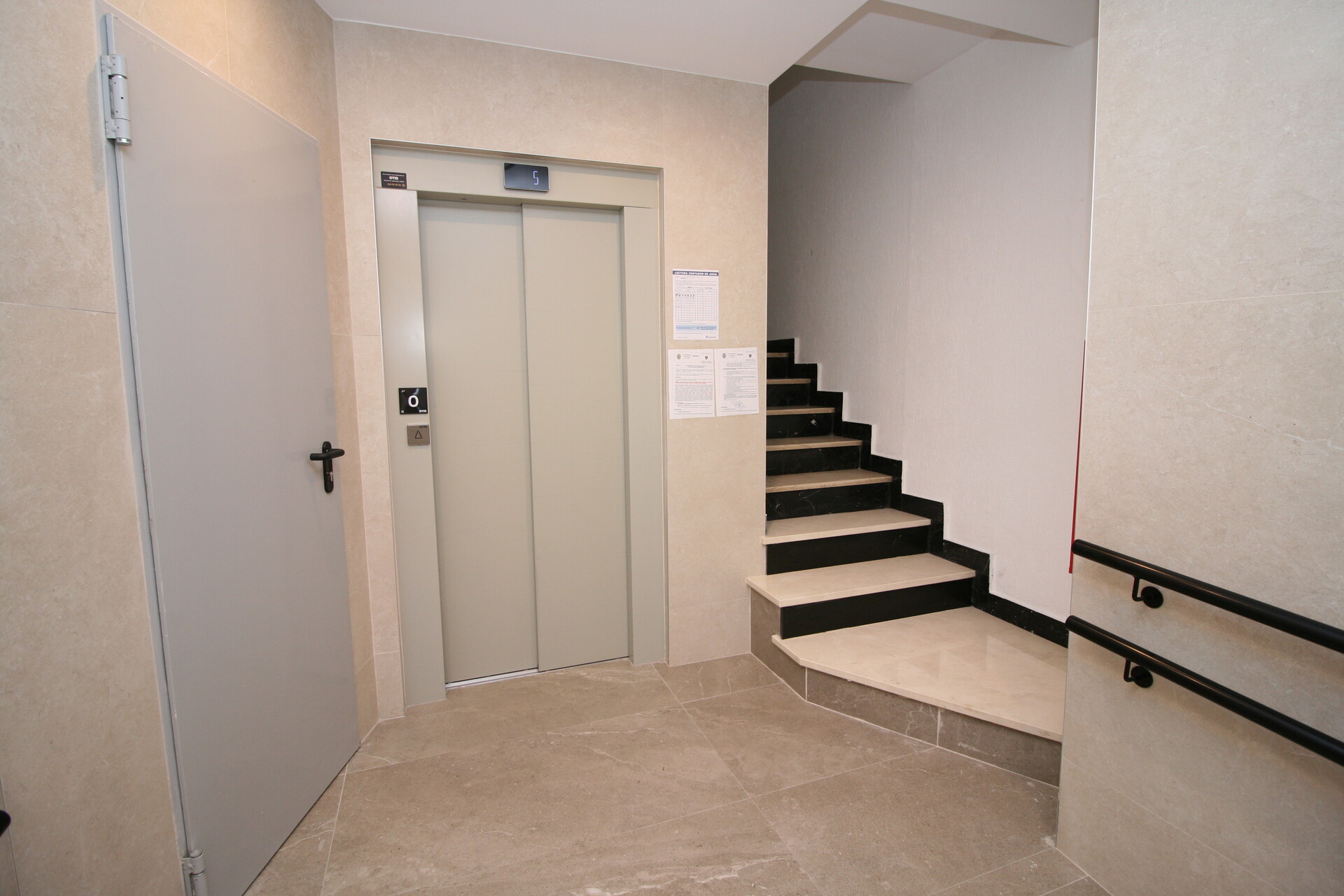 Piso de 50 m² en Granada