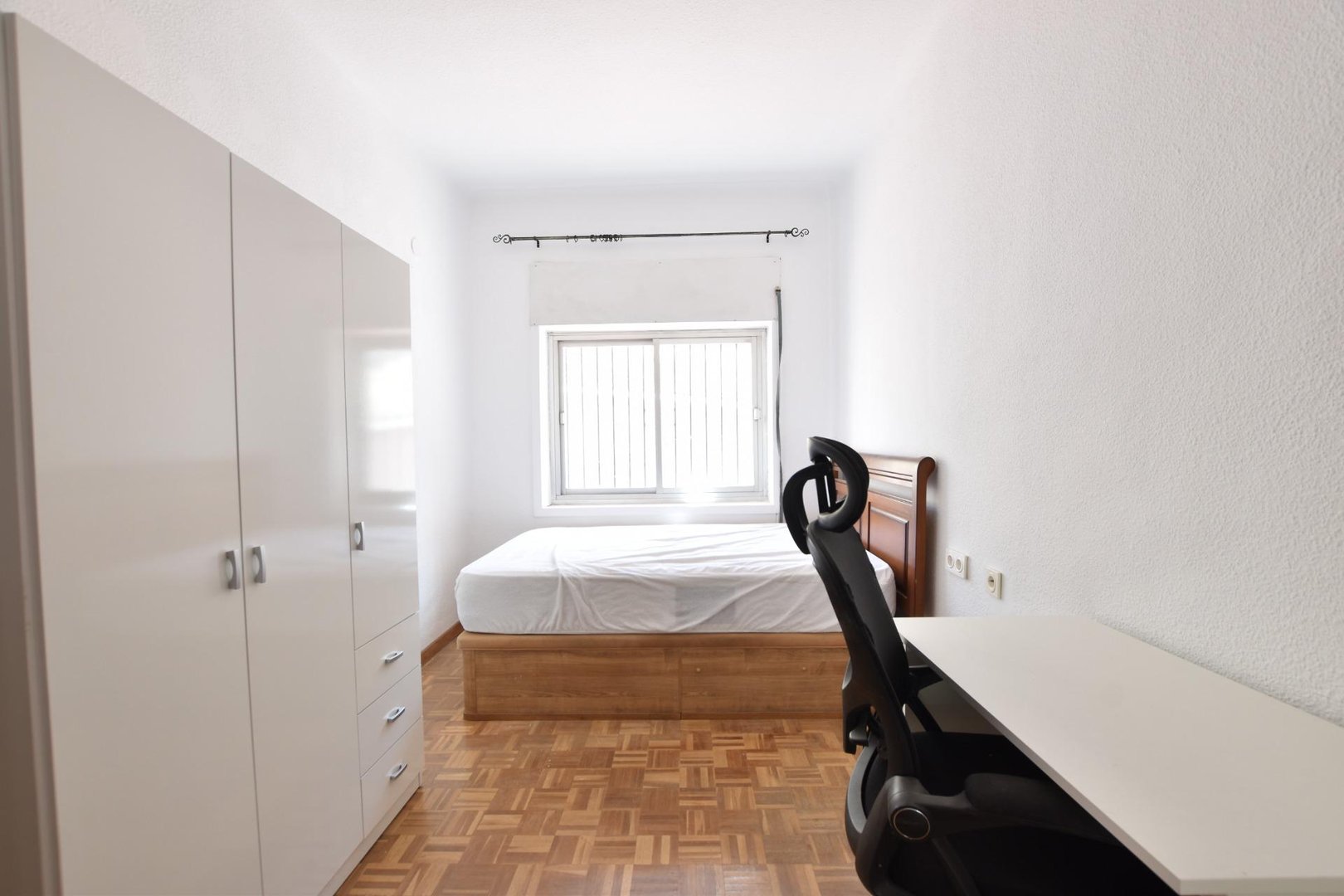 Habitación 103 m², Granada