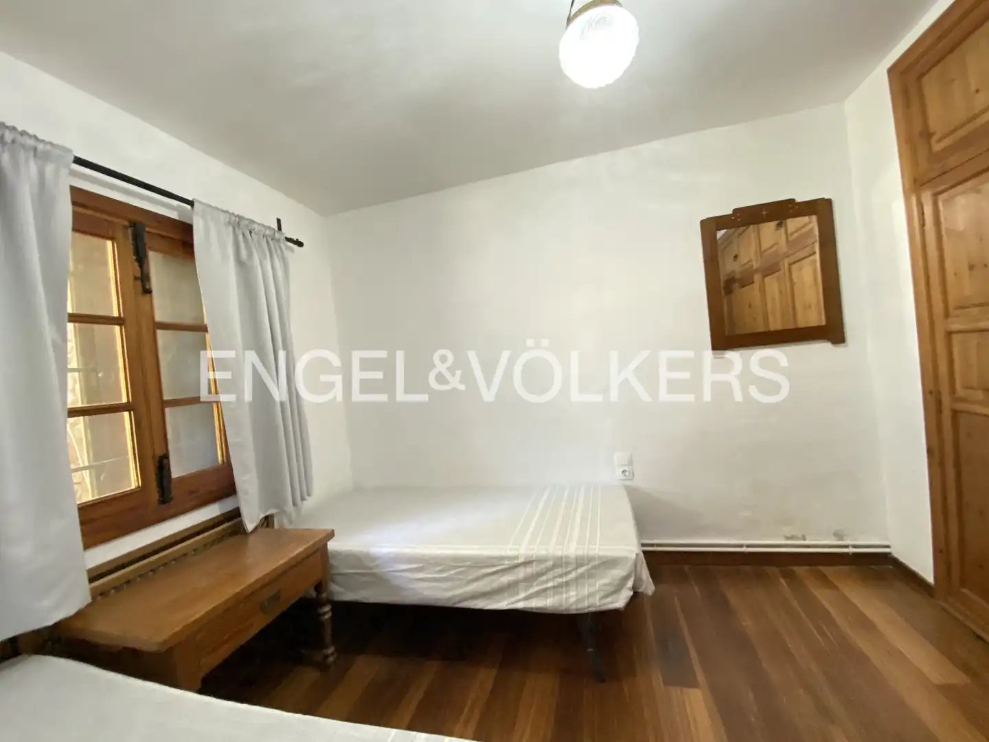 Appartement 380 m² à Nàquera / Náquera
