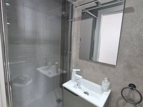 Piso de 90 m² en Almería