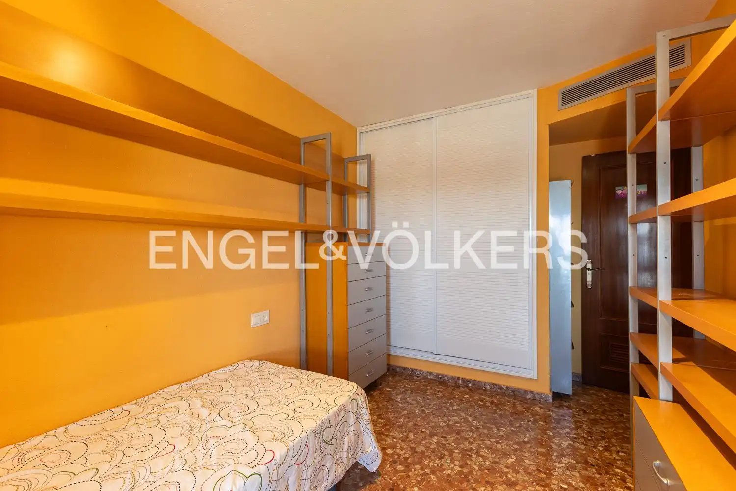 Piso de 240 m² en Valencia