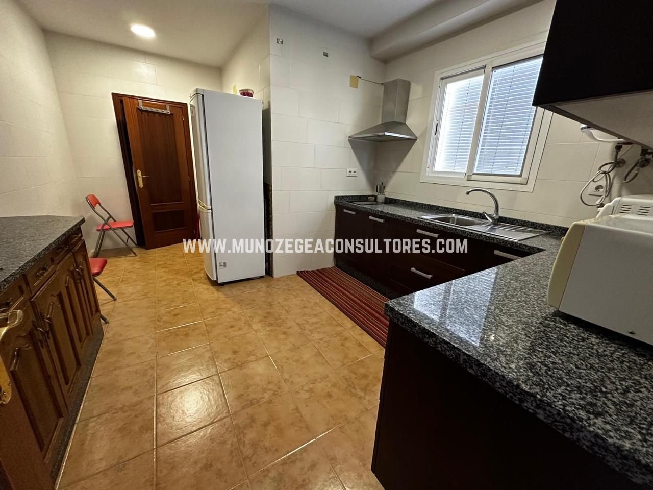 Casa de 400 m² en Lucena