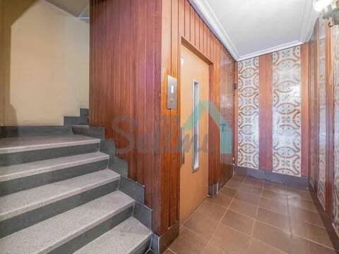 Piso de 78 m² en Oviedo