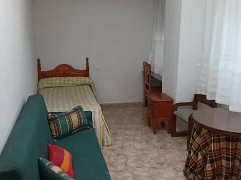 Piso de 100 m² en Granada