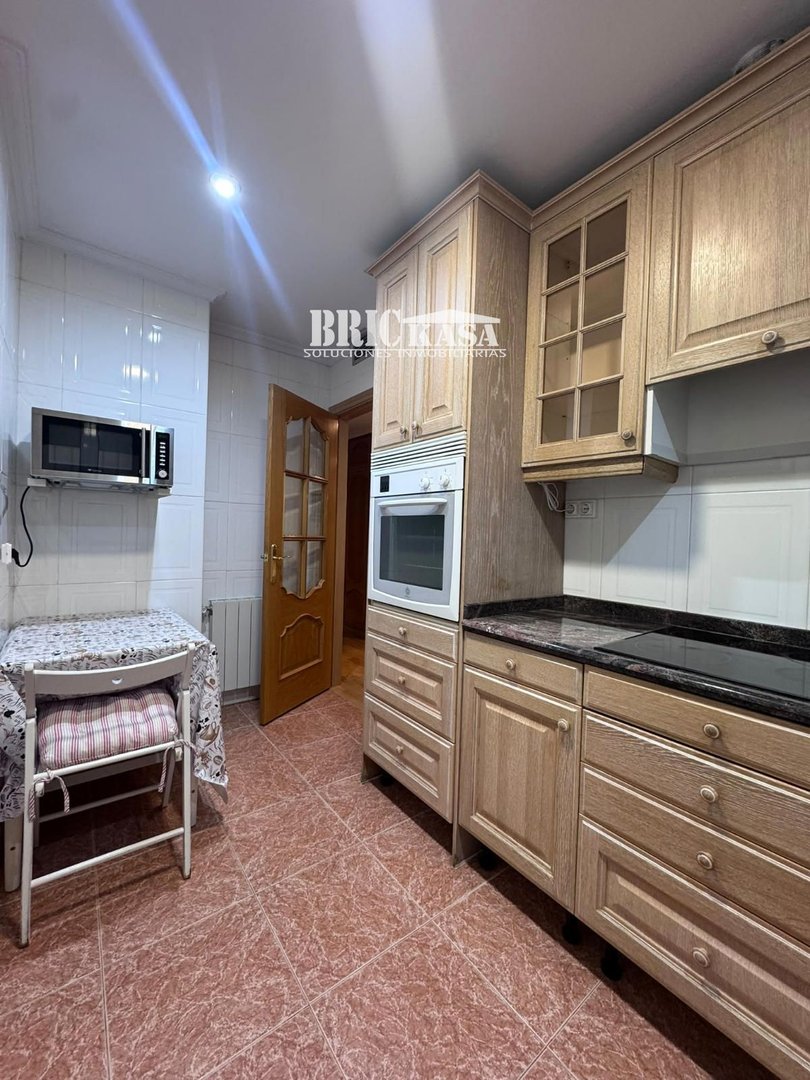 Piso de 80 m² en Cáceres