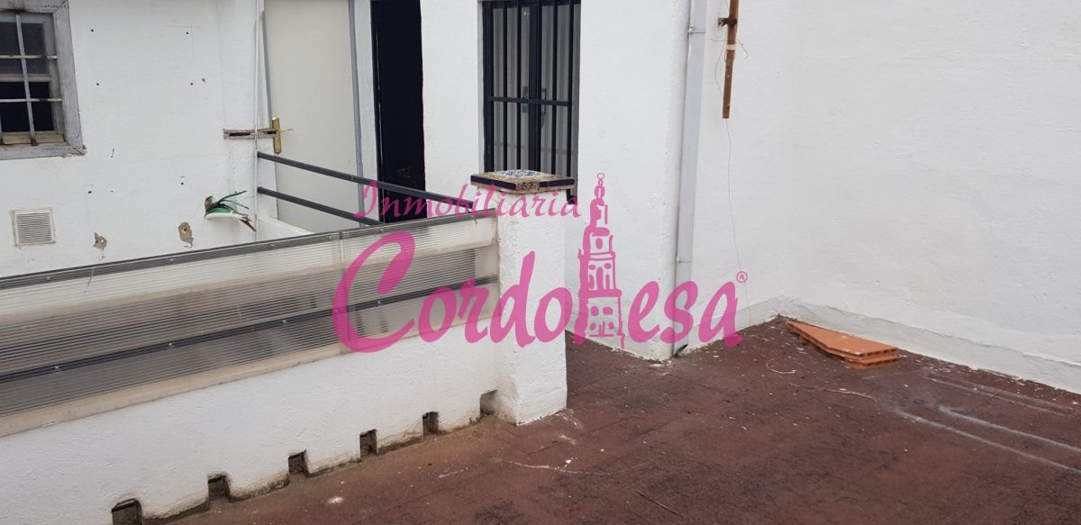 Casa de 120 m² a Còrdova