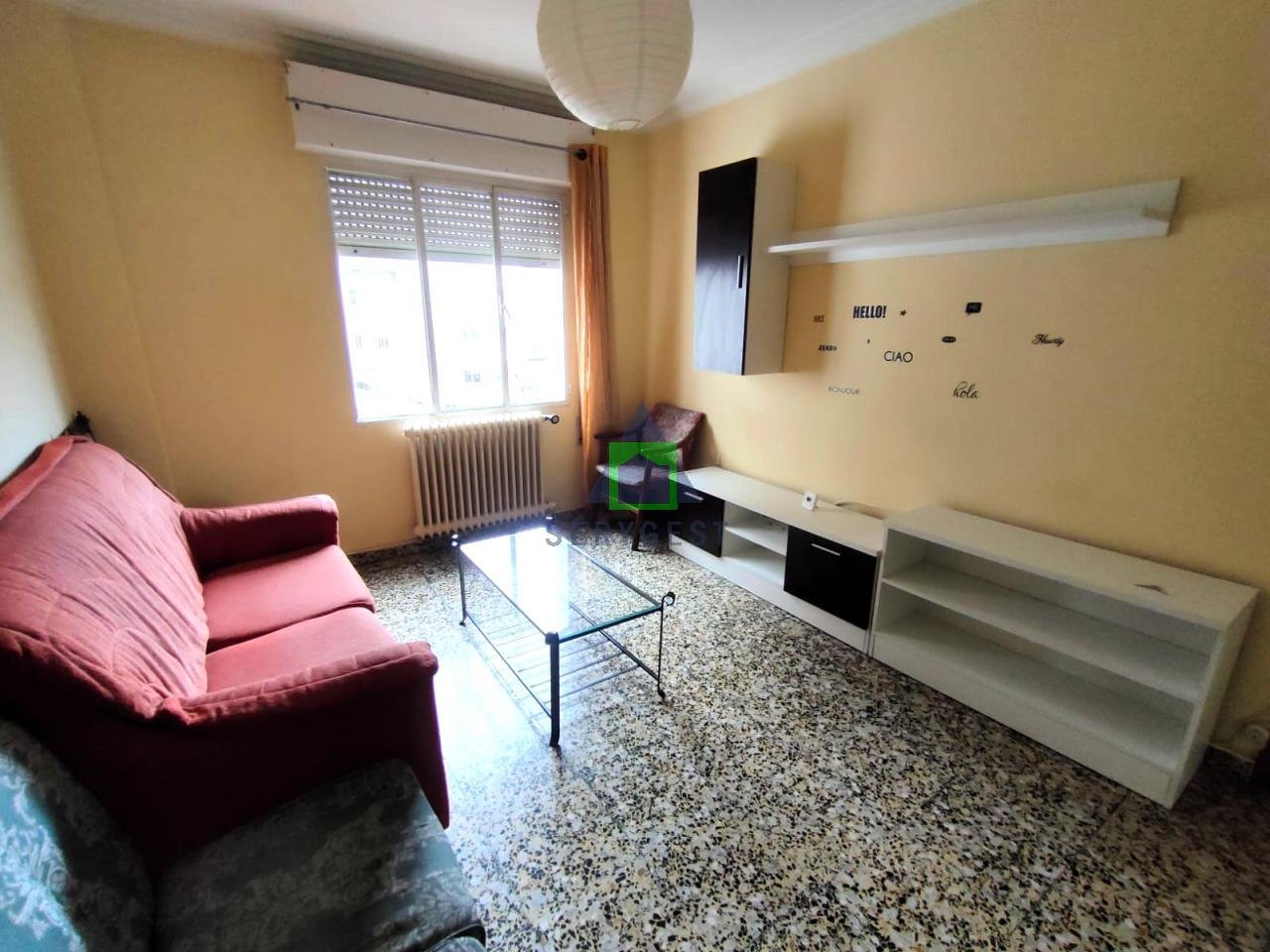 Piso de 85 m² en Ourense