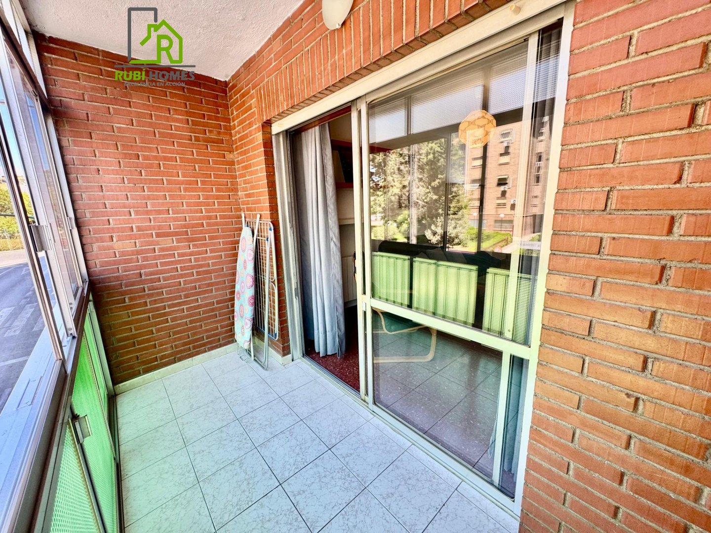 Piso de 100 m² en Granada