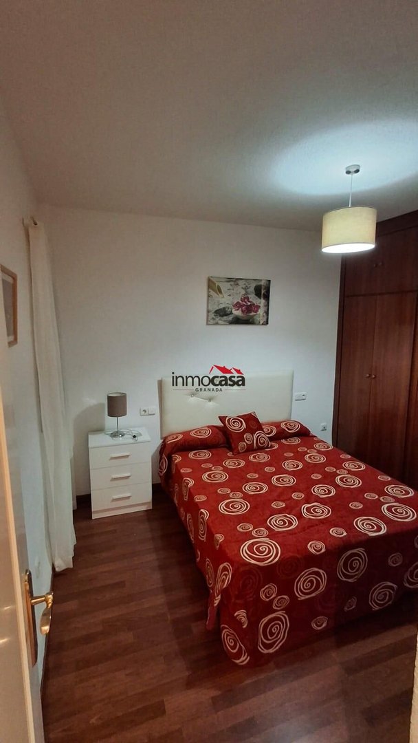 Piso de 83 m² en Granada