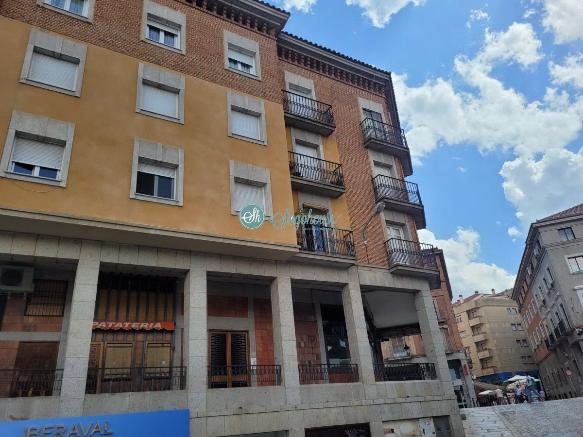 Piso de 100 m² en Segovia