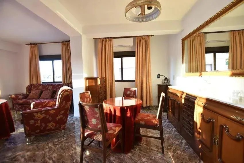 Piso de 85 m² en Granada